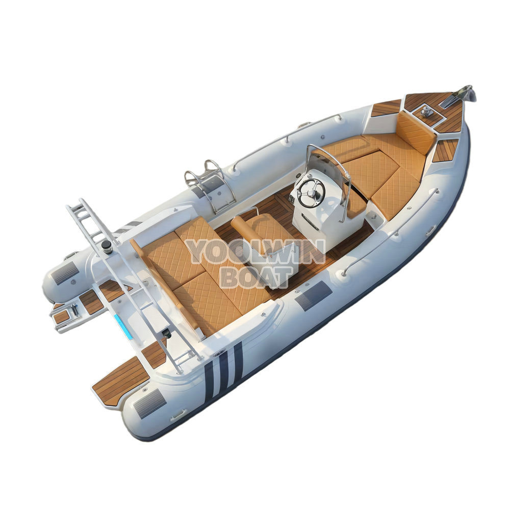 600 Luxury Fiberglass RIB Boat with Large Sunbed